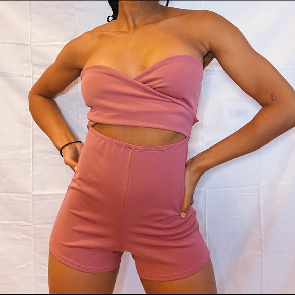 Boohoo Romper - Picture 2 of 3